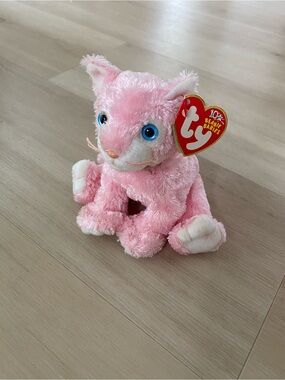 TY Beanie Baby Pink Cat Carnation